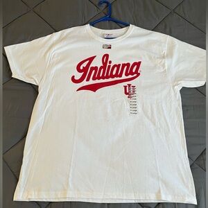 INDIANA HOOSIERS (IU) White SHORT SLEEVE T SHIRT. Game Day Ready. Size: XL ♥️🤍